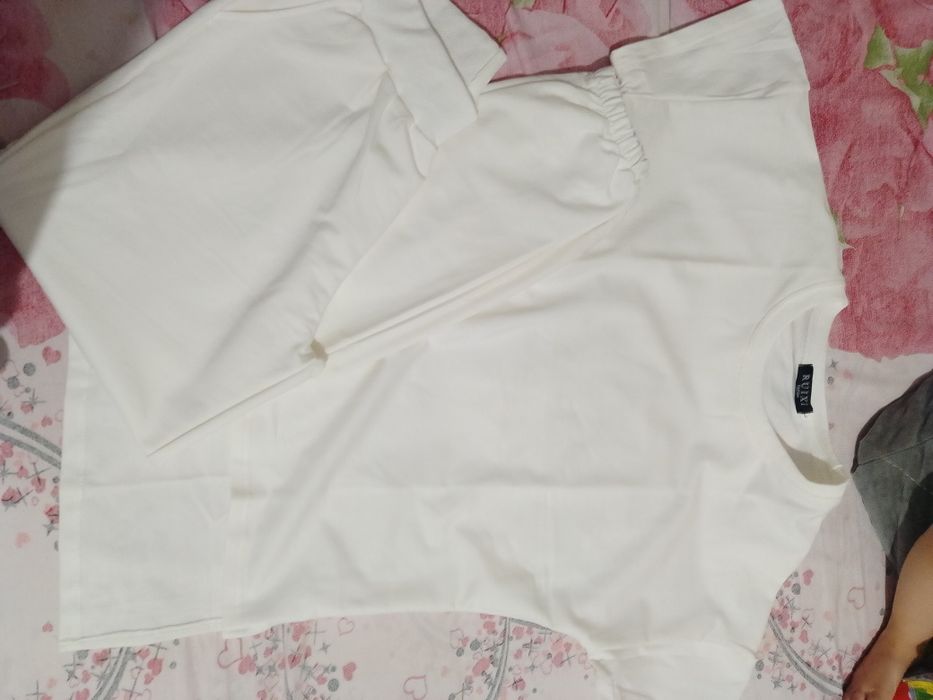 Набор футболка с штанами