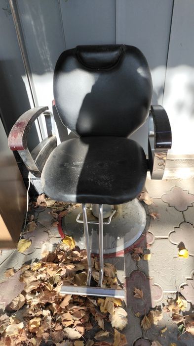 Кресло парикмахерское