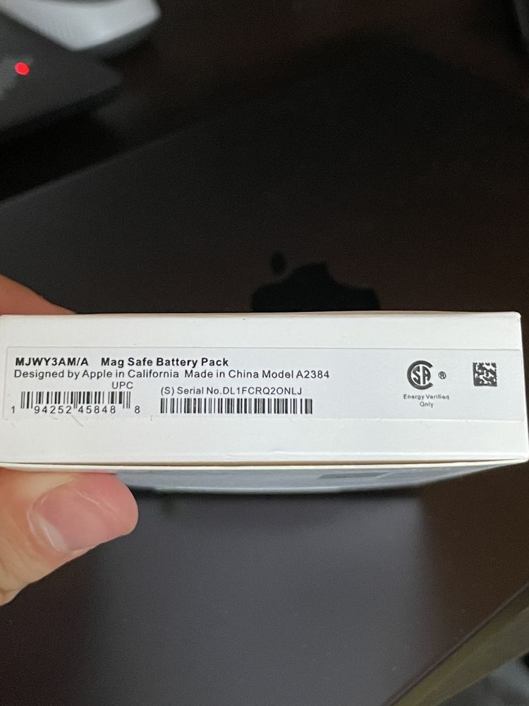 Apple Mag Safe Battery Pack