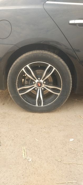 Bmvdiska malibu 1ga tushadi razmeri 17