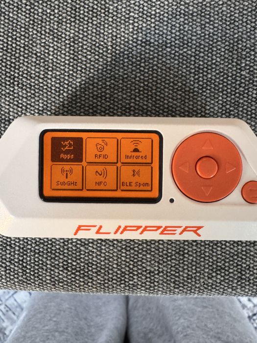Flipper zero с custom firmware