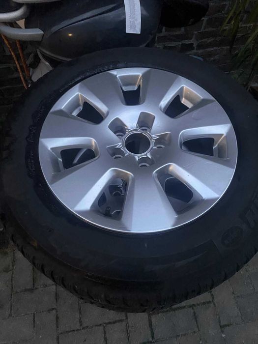 Гуми за автомобил 16ки