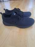 Vând  pantofi sport Sckechers