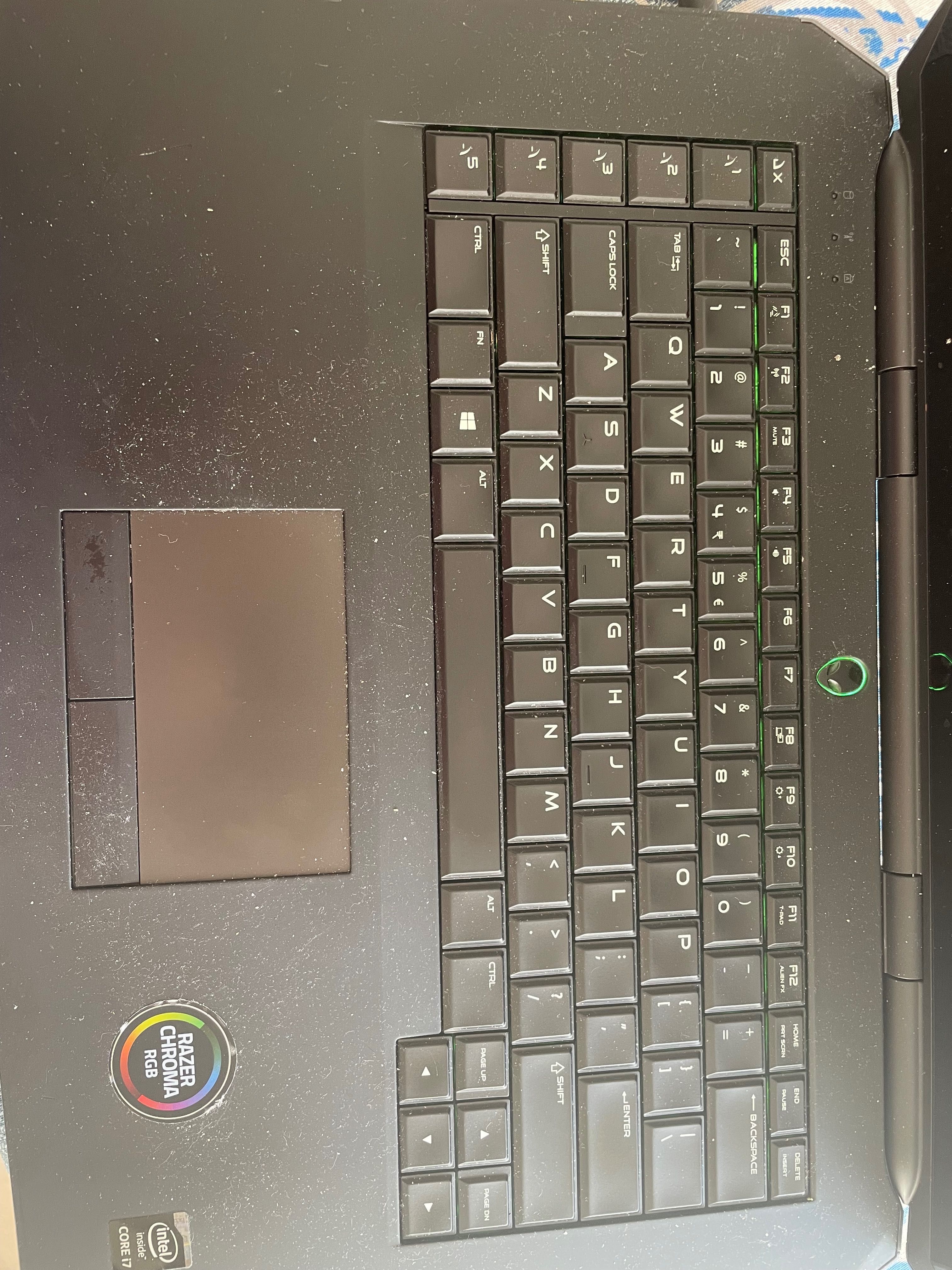 Гейминг лаптоп Alienware i7,16 ram, топ състояние, с кутия и 2 зарядни