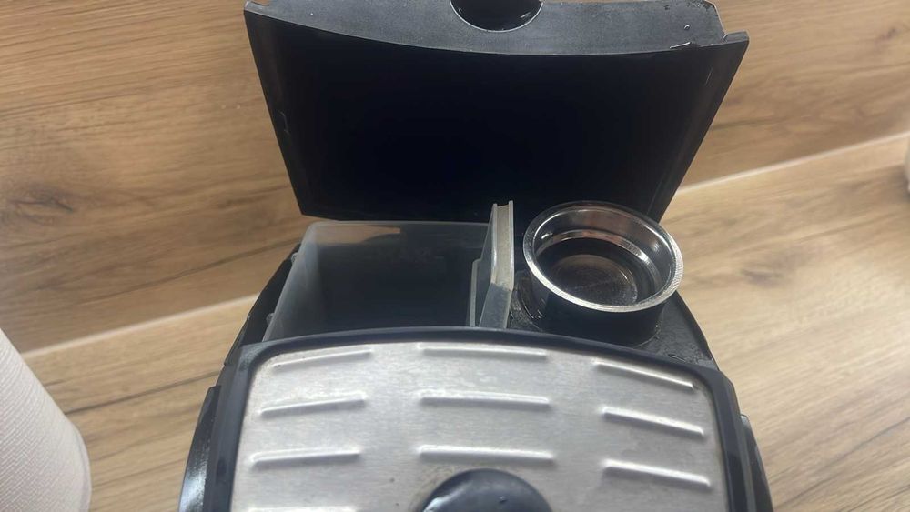 Кафемашина Delonghi EC157