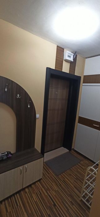 Дава се под наем Двустаен апартамент в Пловдив, Изгрев - 55 кв.м за 325 € - Снимка #3