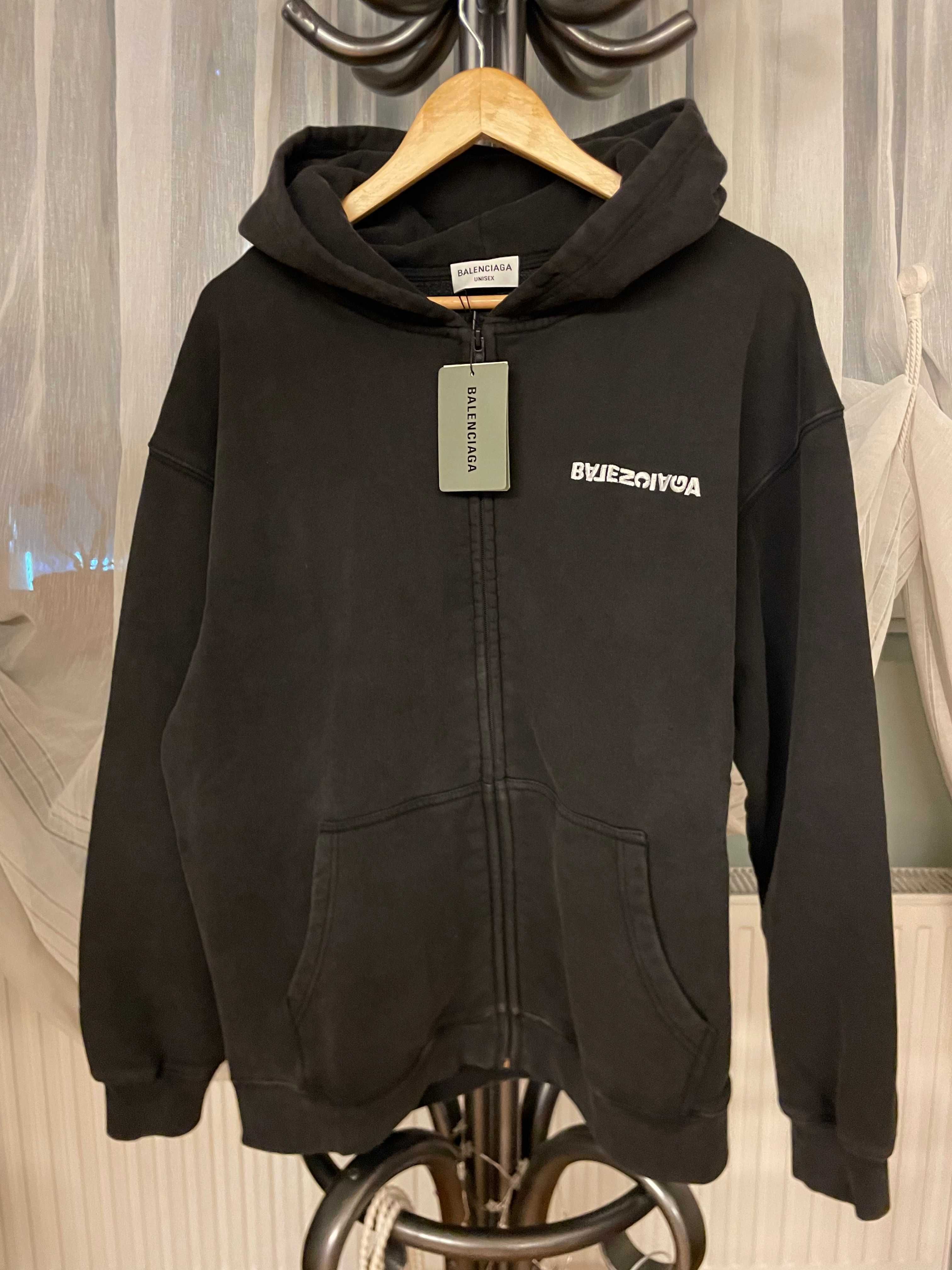 Balenciaga Turn Wide Fit zip-up hoodie