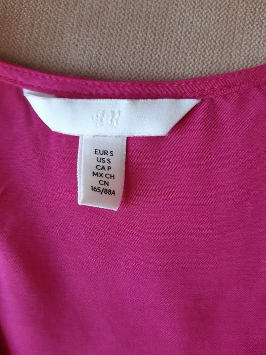 Vând rochie roz dama