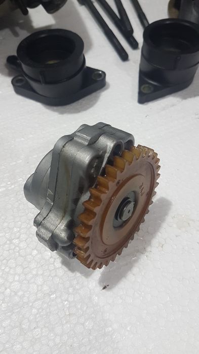 Pompa ulei Yamaha XT 600 /Yamaha Raptor/ Yamaha TT600