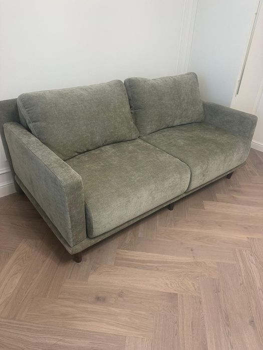 Диван абсолютно новый !