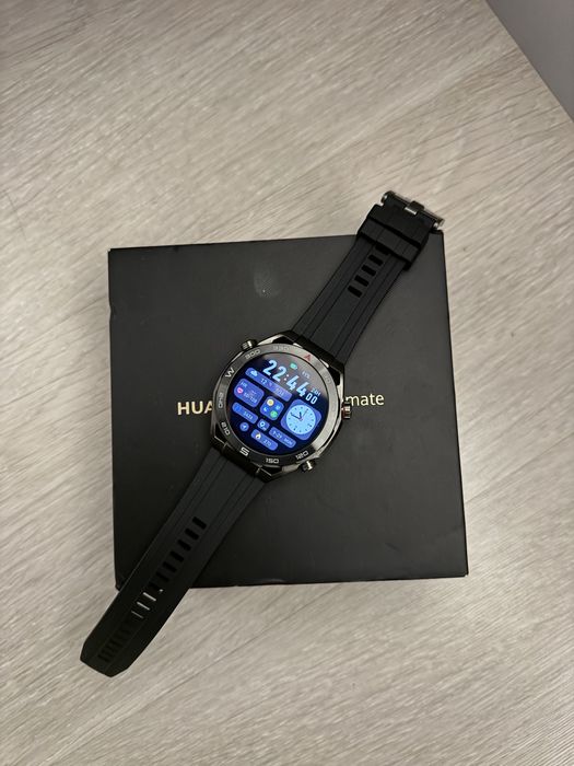 Huawei watch ultimate expedition