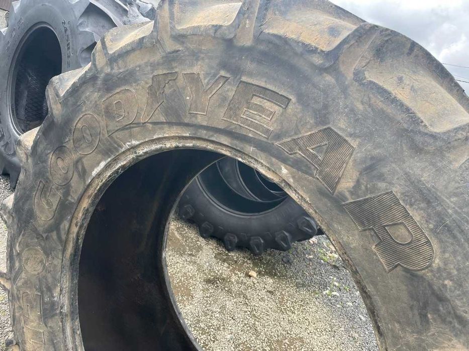 580/70R38 goodyear cauciucuri second hand de tractor cu TVA