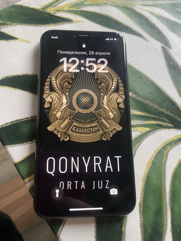iPhone 11 pro…..