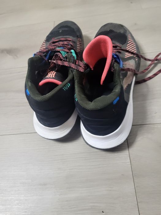 Adidasi Nike barbati