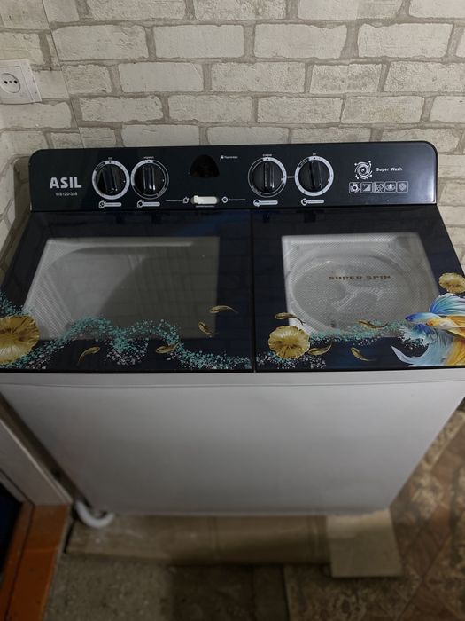 Продается машинка новая!