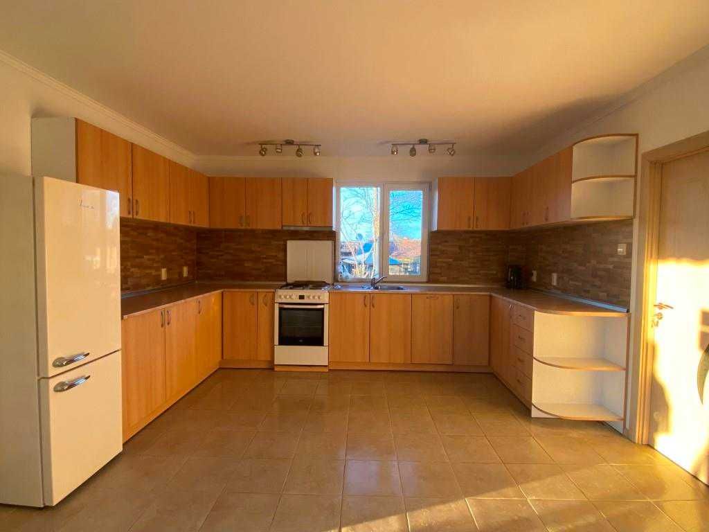 Продава се Къща в с. Ново Ботево, Област Добрич - 111 кв.м за 856 €/кв.м - Снимка #16