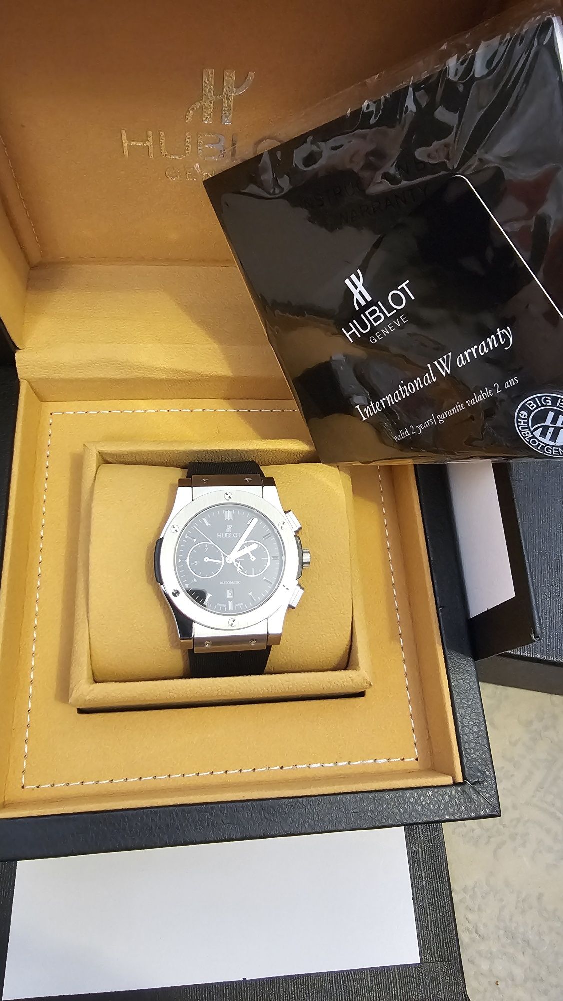 Soat Hublot mexanicheskiy