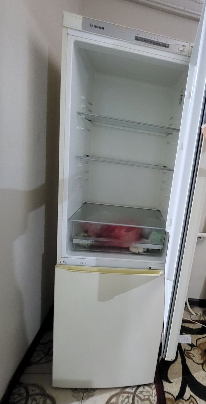 Холодильник BOSH