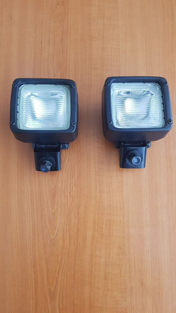 Proiector / lampa de lucru cu bec H3 tractoare si alte utilaje