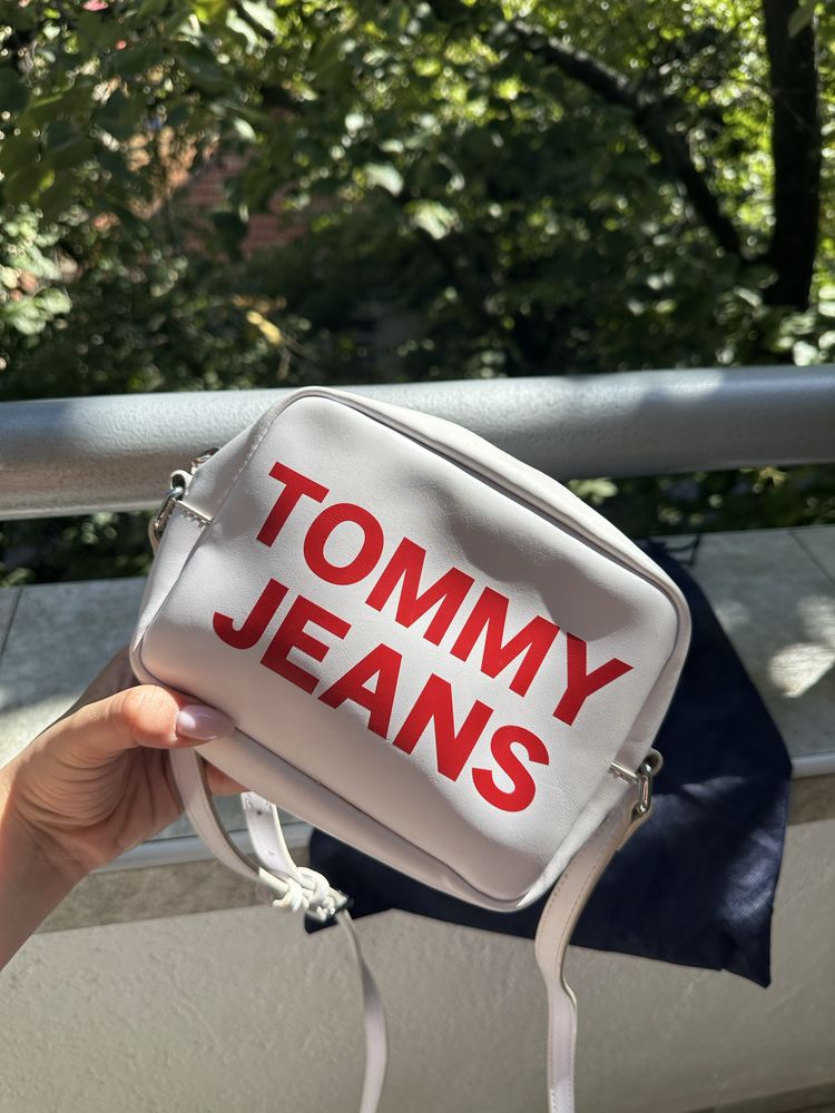 Дамска чанта Tommy Jeans