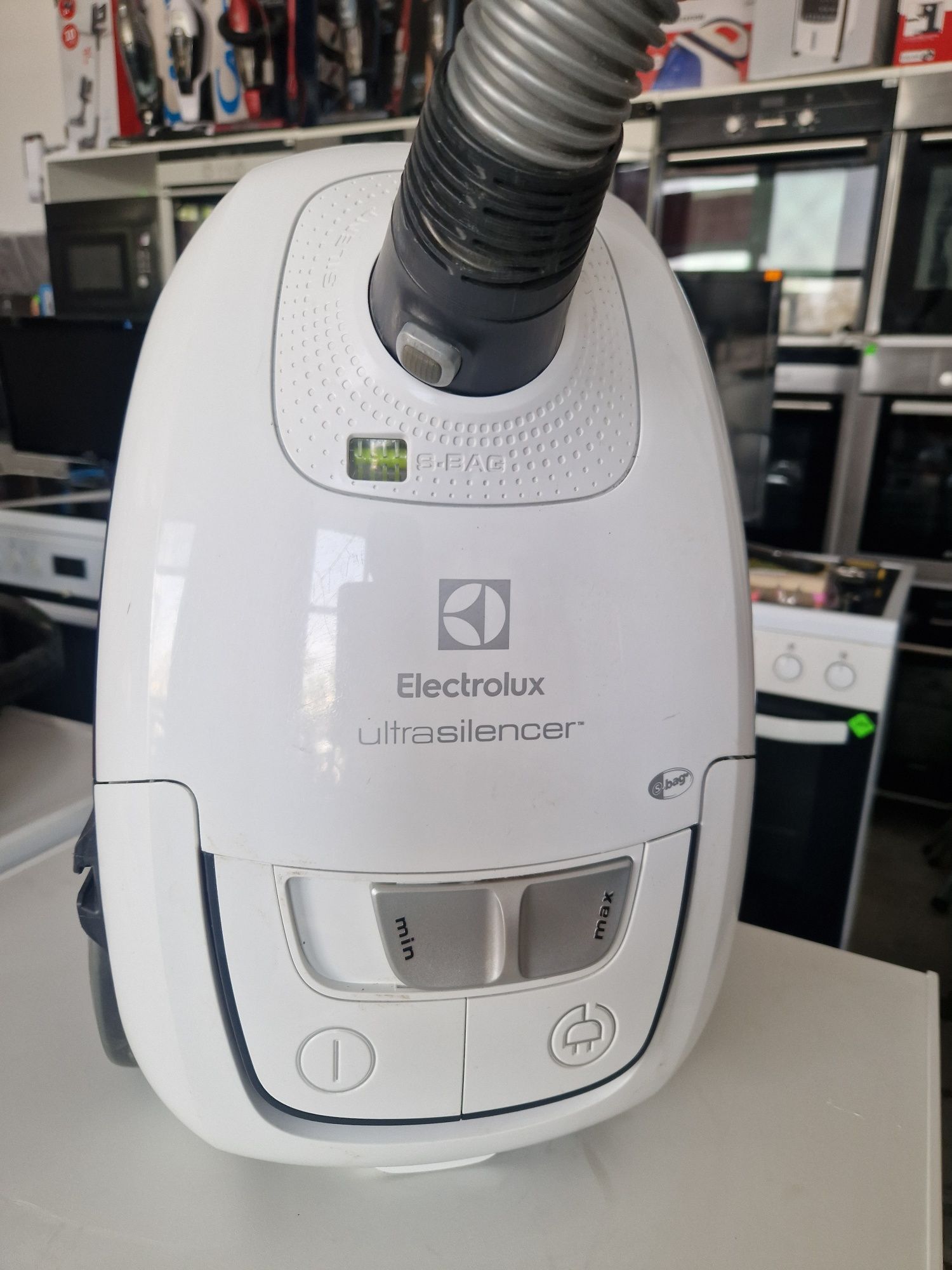 Прахосмукачка Electrolux Ultrasilencer