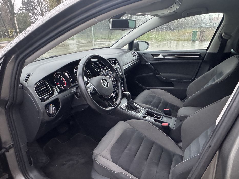 VW Golf 2014 Automat/bi xenon/navigatie/scaune incalzite/alcantara