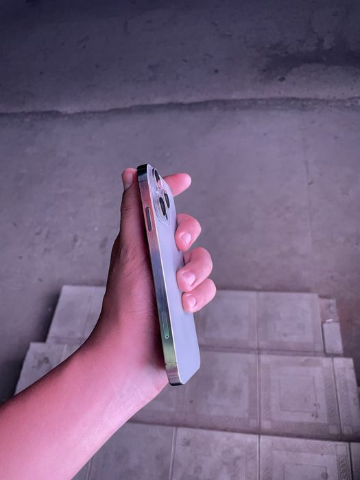 айфон хр 15 про сотилади