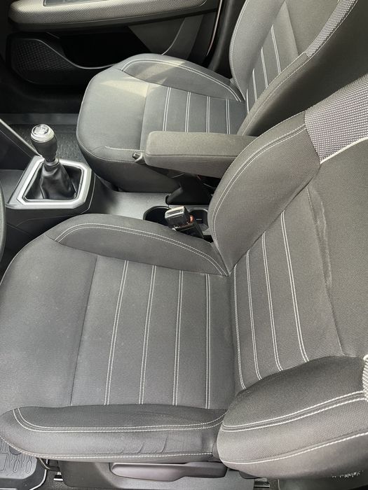 Vand Dacia logan avariat 1.0 eco