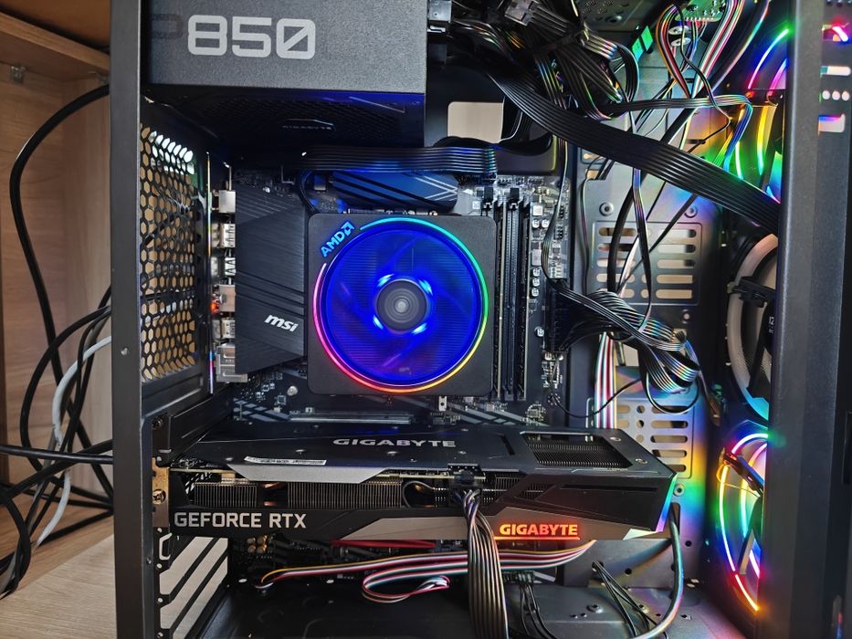 PC Gaming cu Ryzen 7, RTX 3060 Ti Gaming OC, 16GB RAM, 1TB SSD M2, Sur