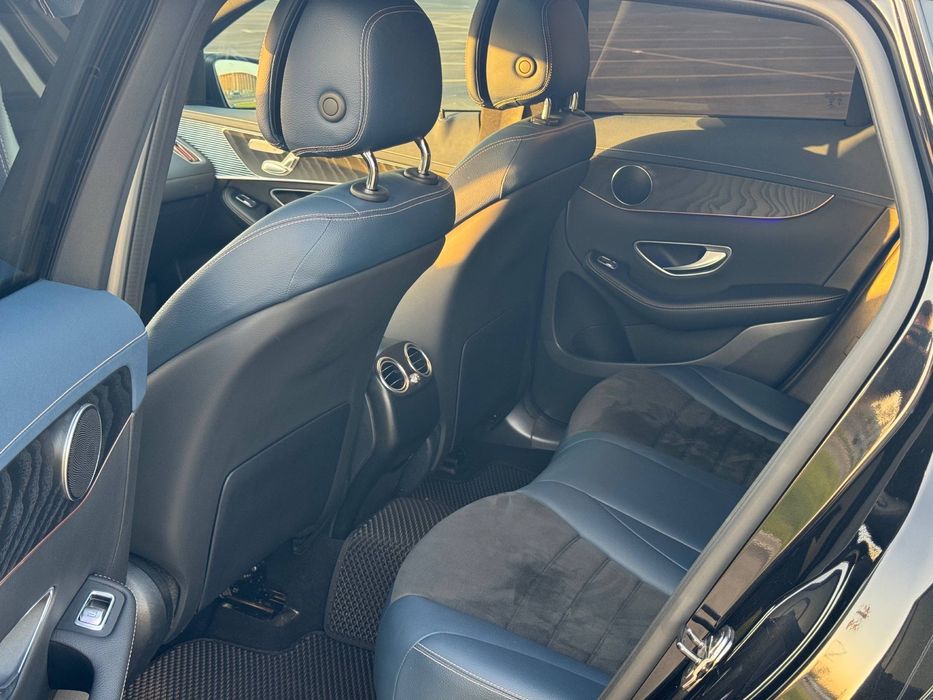 Mercedes Benz EQC 400 AWD