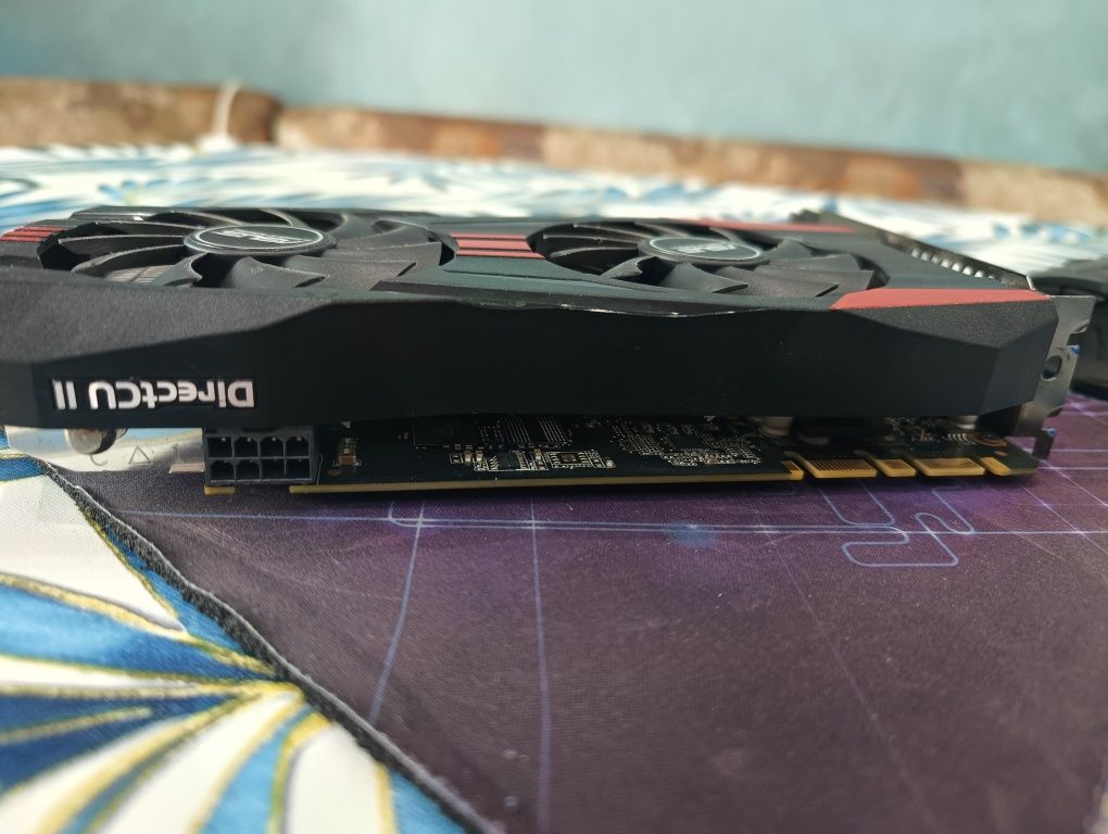 Видео карта  GTX 760