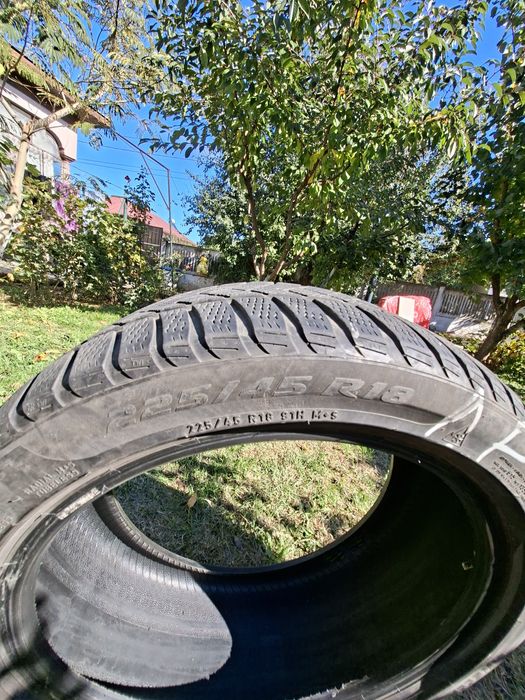 Anvelope Pirelli sotozero 225 45 r18 iarna