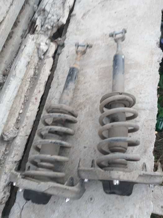 Amortizoare si arcuri audi a4 b6