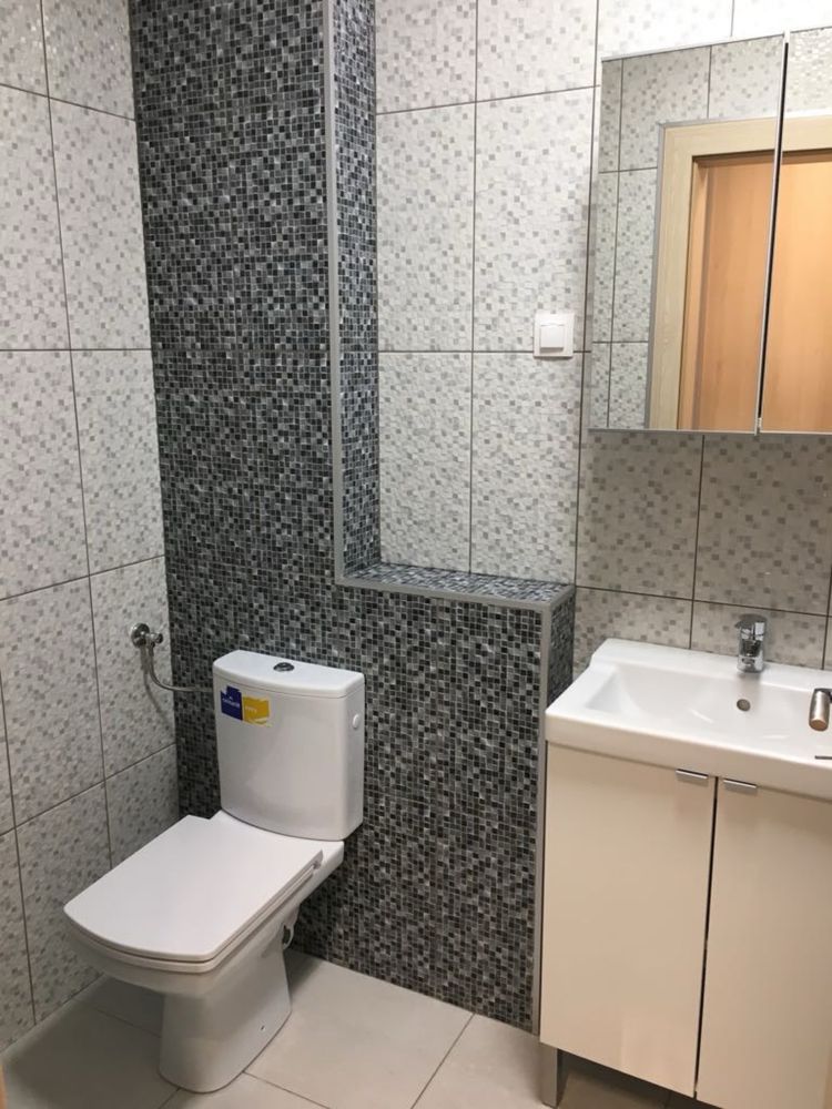 Inchiriez apartament cu o camera si nisa dormit