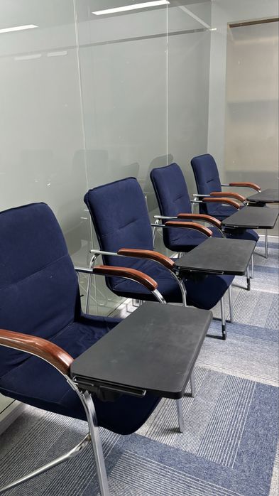 Стул с пюпитером