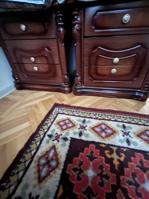 Тумбочка с зеркалом