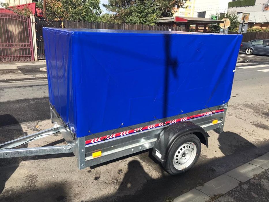 Inchiriem platforma auto si remorca