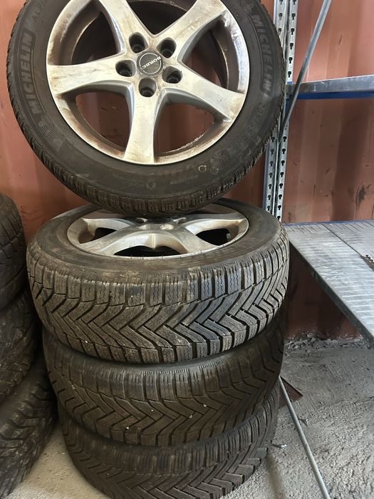 Jante aliqj aluminiu 5x114,3 . Anvelope iarna 205/55R16