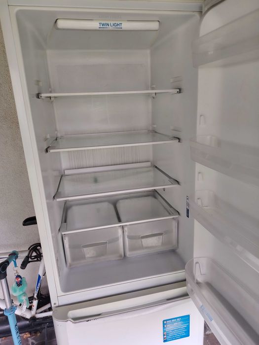 Frigider/combina frigorifica