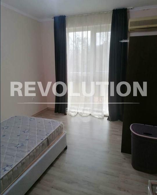 Дава се под наем Двустаен апартамент в Варна, Аспарухово - 55 кв.м за 325 € - Снимка #4