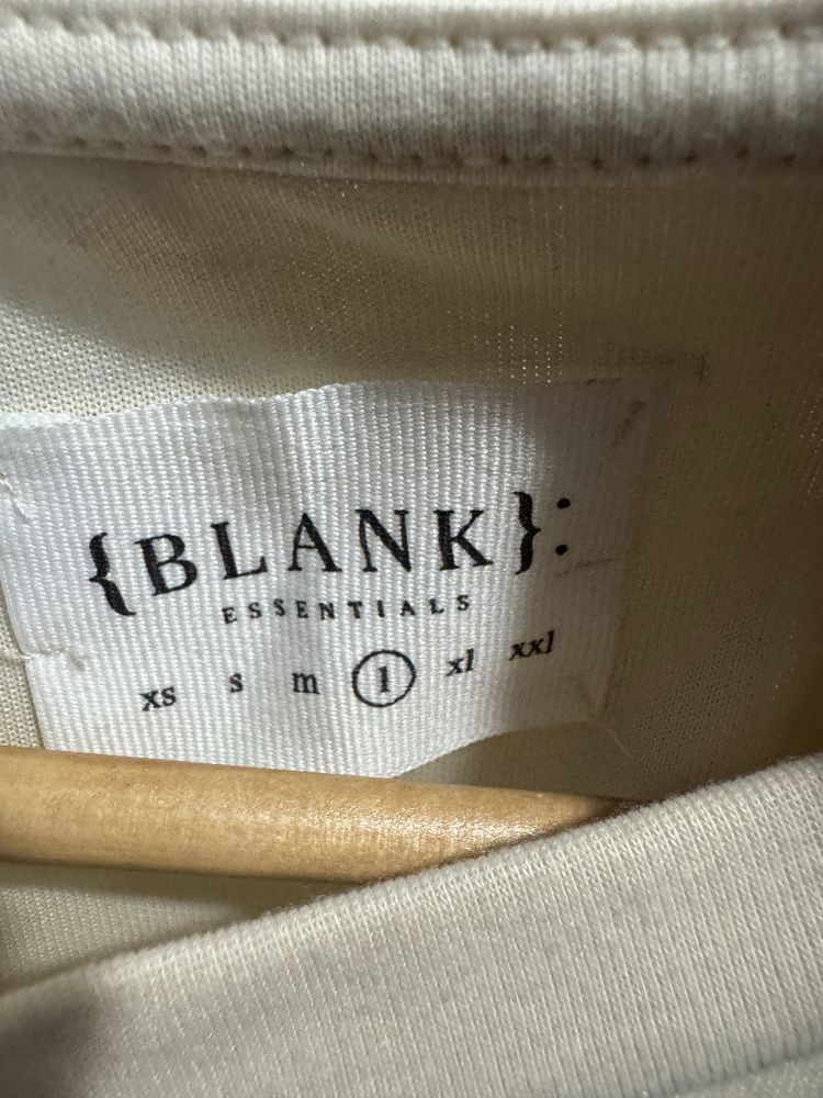 Мъжка тениска BLANK Esentials