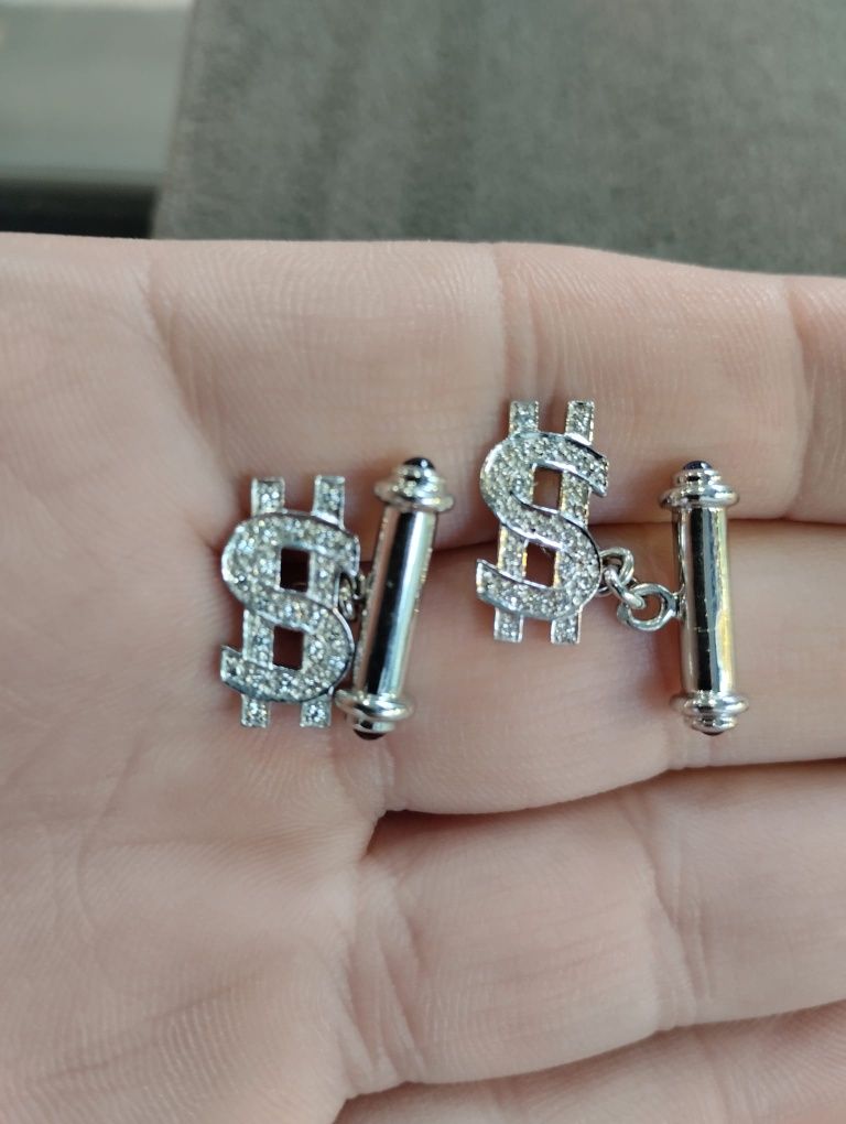 Butoni camasa aur 18k cu Diamante Naturale