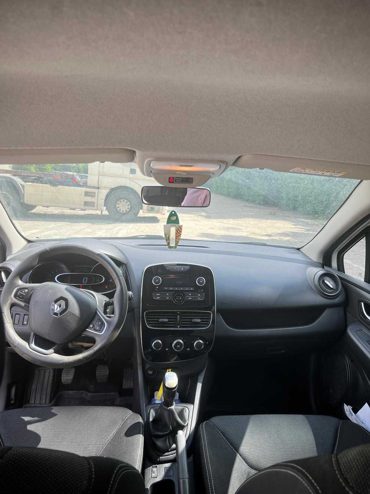 RENAULT CLIO 2019 (78000 KM)