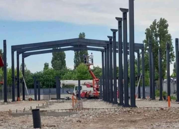 Vand hală metalică 25 X 40