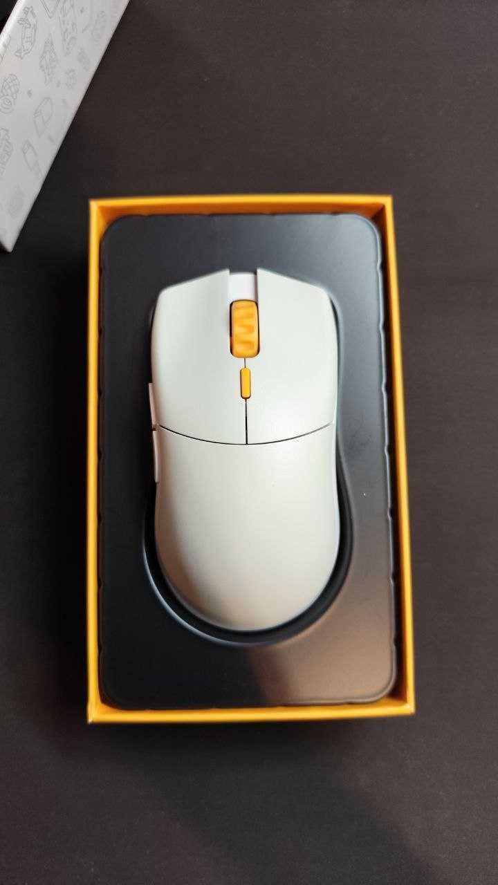 Мышь Glorious Series One Pro Wireless