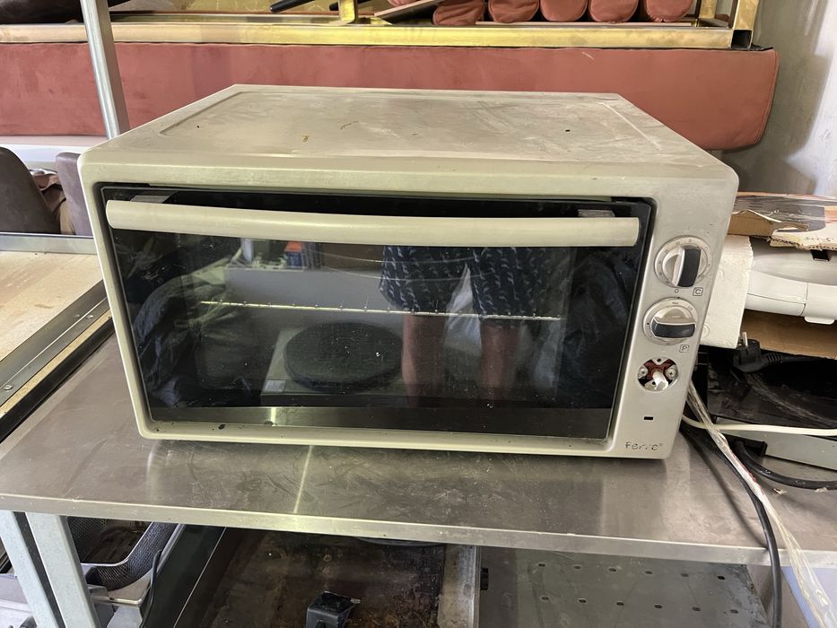 Продам Печь/ духовку