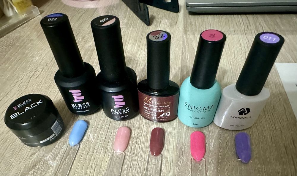 Гель лаки и базы для ногтей