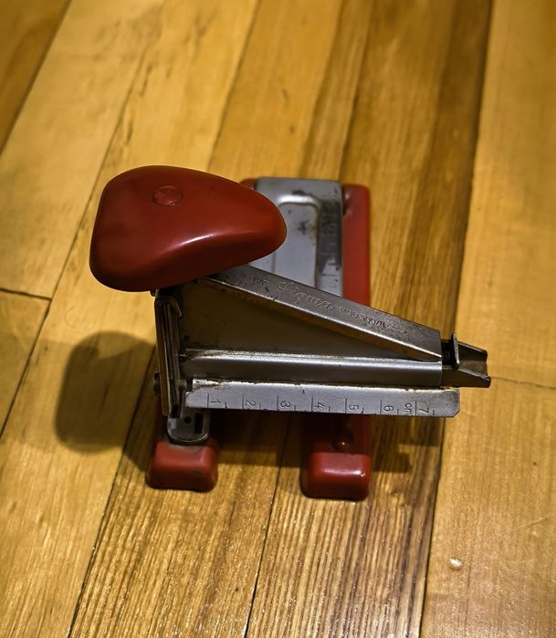 Capsatoare Vintage & Retro, diferite marci