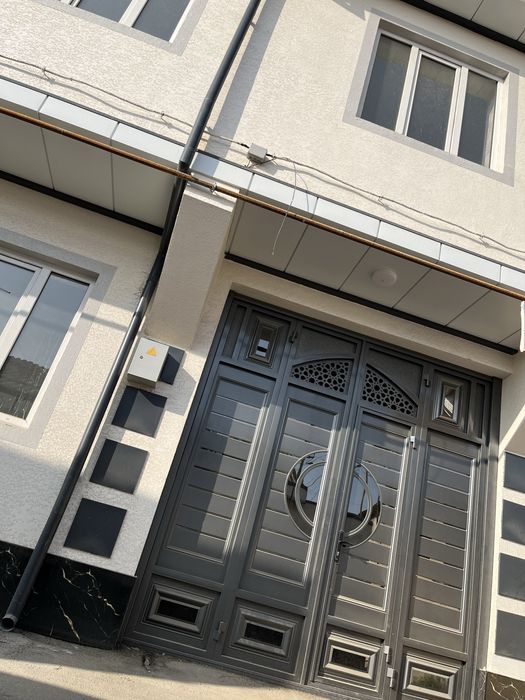 Чиланзарский р-он 5 ком 115000