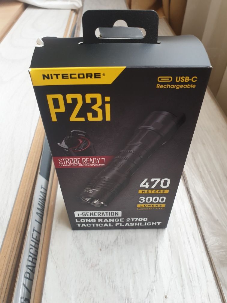 Nitecore P23i nouă